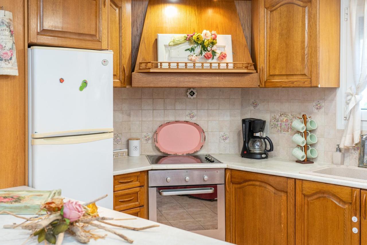 Artemis Superb 2 Bedroom Apartment 700 M Away From The Beach Minia Exterior foto