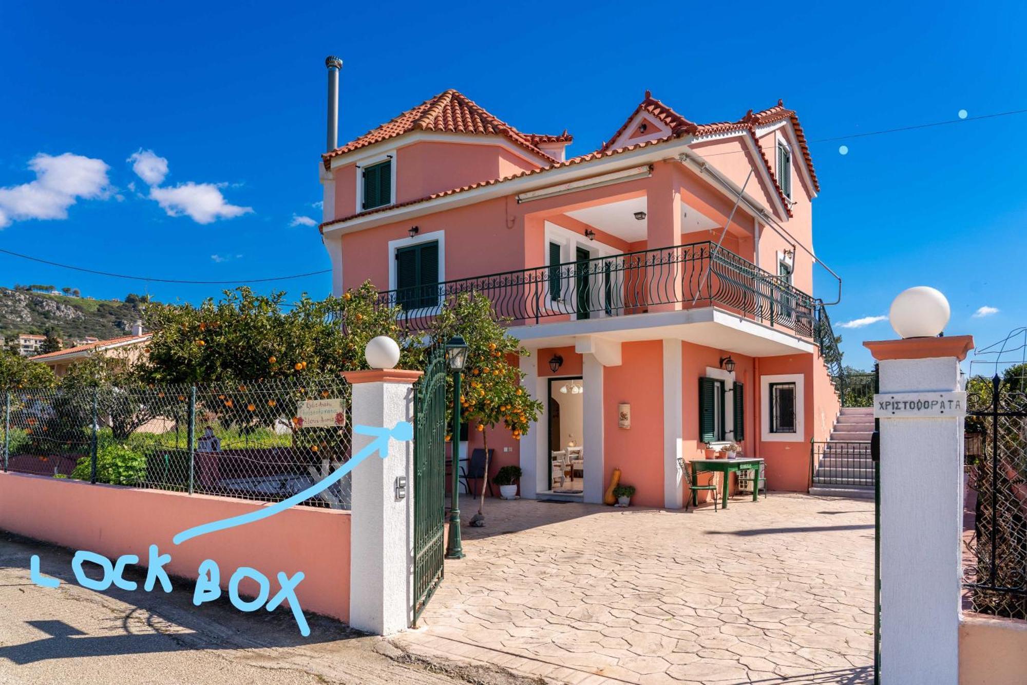 Artemis Superb 2 Bedroom Apartment 700 M Away From The Beach Minia Exterior foto