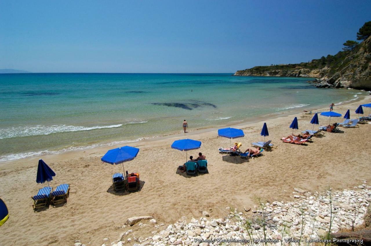 Artemis Superb 2 Bedroom Apartment 700 M Away From The Beach Minia Exterior foto